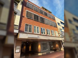 Ladenlokal mit Glasfront